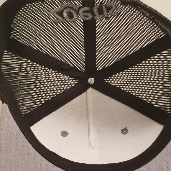 SmartBow Black and Gray Adjustable Stitched Baseball Cap NWOT - Picture 7 of 9